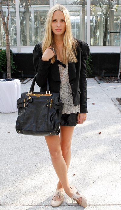 Fashion Wholesalers York on Newyork Street Fashion