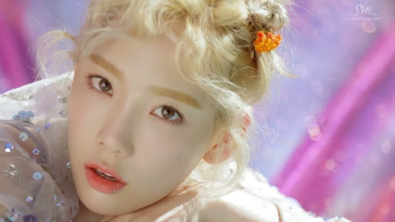 태연 Why 뮤비 해석 (데이터 주의) | 인스티즈